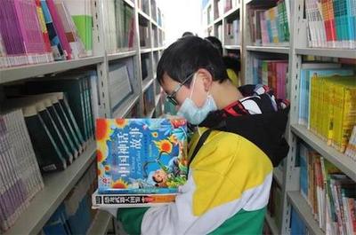 南阳邓州市解放商城学校迎接河南省教育厅示范性图书馆验收 推动教育图书资源优化升级